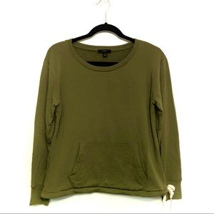 J. Crew Crewneck Pocket Sweatshirt in Cloud fleece Size XS Frosty Olive